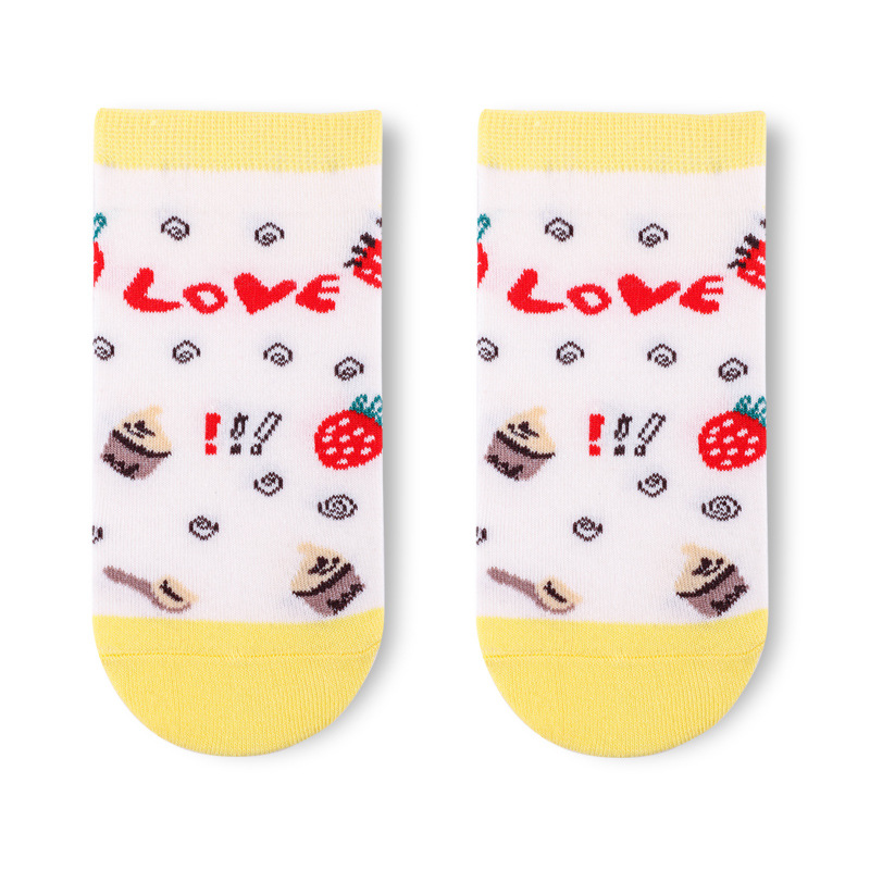 Glad Xvan 5 Pairs Cartoon Pink Strawberry Milk Cute Japanese Sweet Autumn Invisible Socks